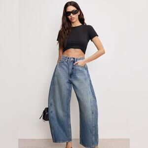 NWT $179 Good American 6/28 Good Extreme Barrel Jeans